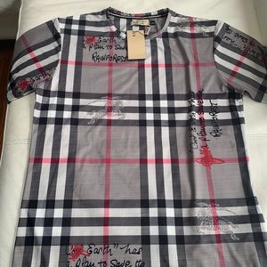 Burberry mens T-shirt.